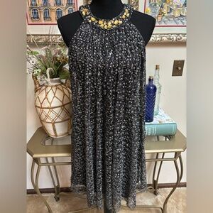 MUSE BLACK & SILVER SEQUINED MINI DRESS GOLD JEWELED NECK HALTER STYLE SIZE 10